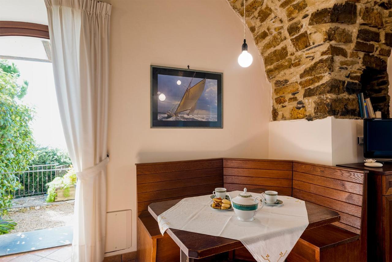 Uliveto Saglietto Agriturismo A Poggi Apartments Imperia Eksteriør billede
