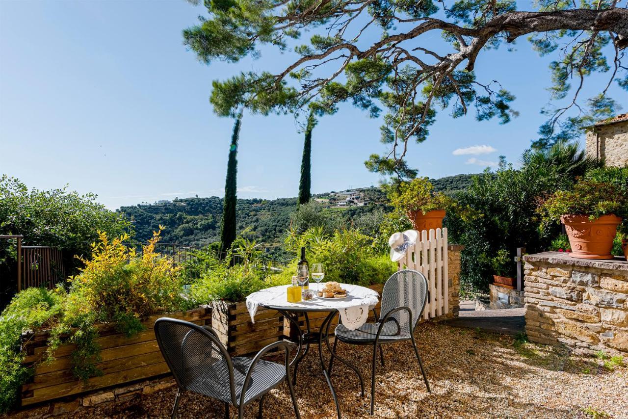 Uliveto Saglietto Agriturismo A Poggi Apartments Imperia Eksteriør billede