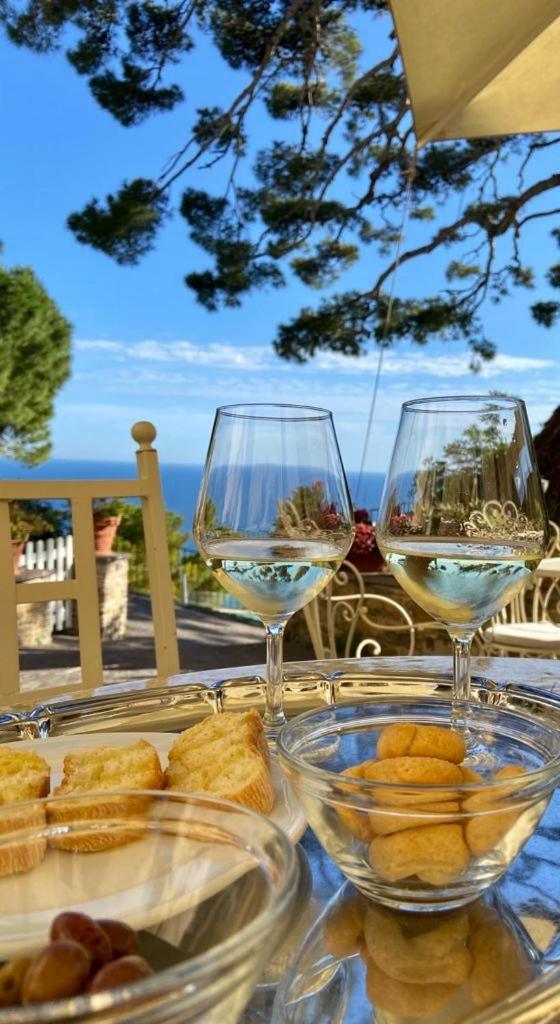 Uliveto Saglietto Agriturismo A Poggi Apartments Imperia Eksteriør billede