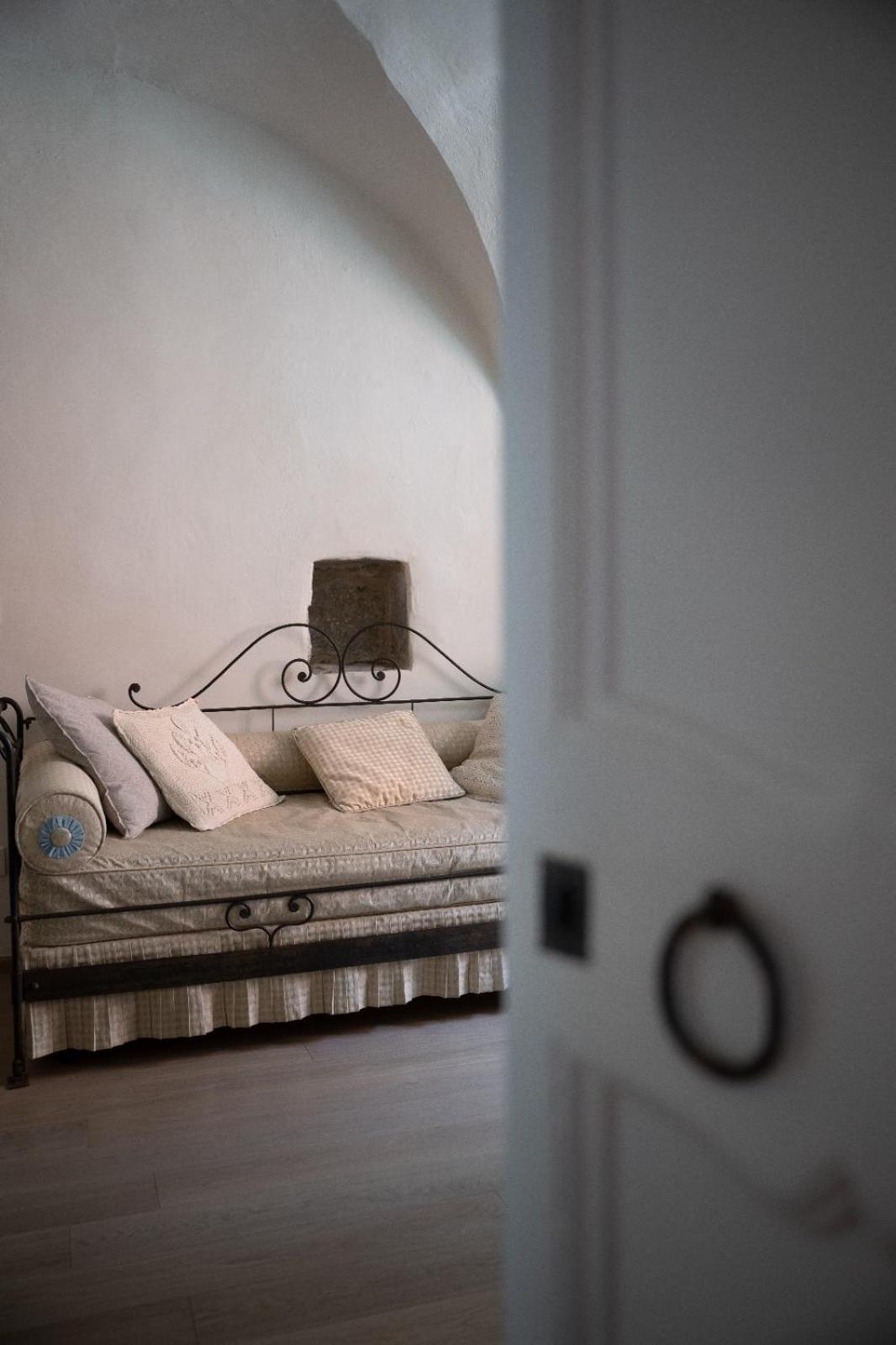 Uliveto Saglietto Agriturismo A Poggi Apartments Imperia Eksteriør billede