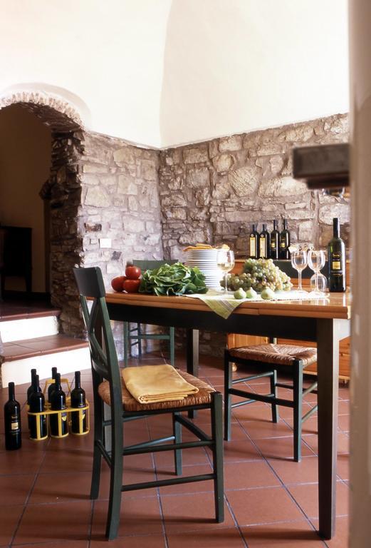 Uliveto Saglietto Agriturismo A Poggi Apartments Imperia Værelse billede
