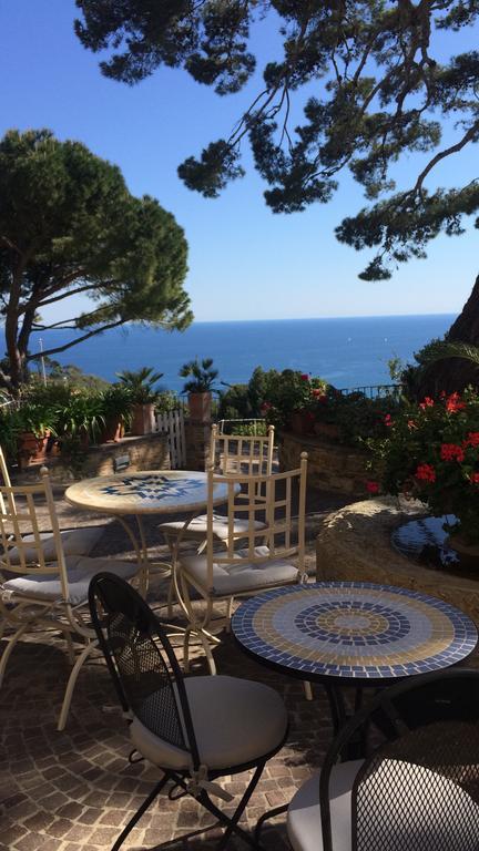 Uliveto Saglietto Agriturismo A Poggi Apartments Imperia Eksteriør billede